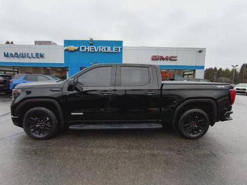 2022 GMC Sierra 1500 Elevation