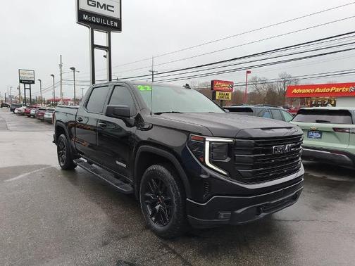 2022 GMC Sierra 1500 Elevation