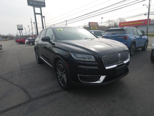 2019 Lincoln Nautilus Reserve