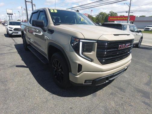 2023 GMC Sierra 1500 Elevation