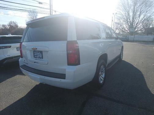 2016 Chevrolet Suburban LT