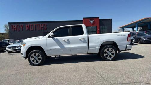 Bright White Clearcoat 2021 RAM 1500 Big Horn/Lone Star