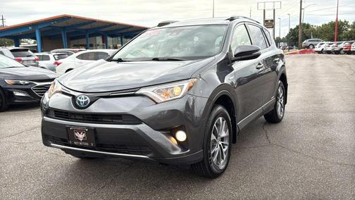 2017 Toyota RAV4 Hybrid XLE