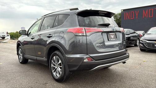 2017 Toyota RAV4 Hybrid XLE