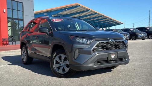 2020 Toyota RAV4 LE