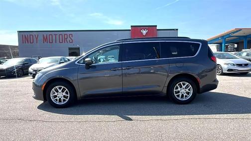 2020 Chrysler Voyager LXI