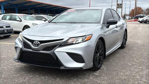 2019 Toyota Camry SE