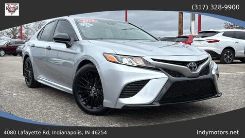 2019 Toyota Camry SE