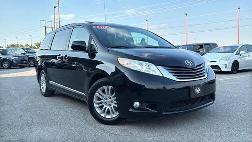 2014 Toyota Sienna XLE