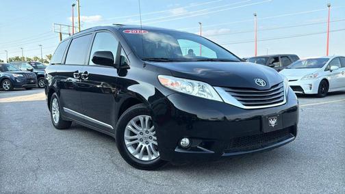 2014 Toyota Sienna XLE