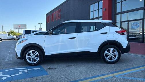 2020 Nissan Kicks S