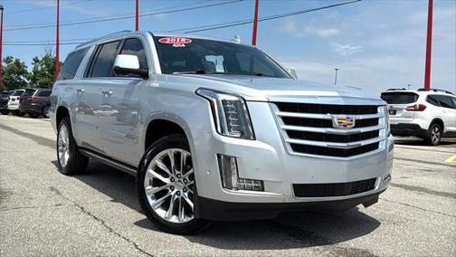 2018 Cadillac Escalade ESV Premium Luxury