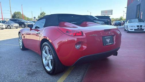 2006 Pontiac Solstice Convertible 2D