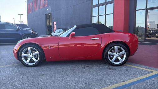2006 Pontiac Solstice Convertible 2D