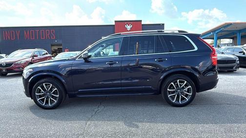 2016 Volvo XC90 T6 Momentum
