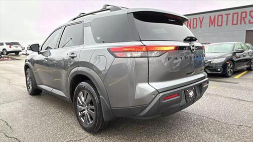 2022 Nissan Pathfinder SV 4WD