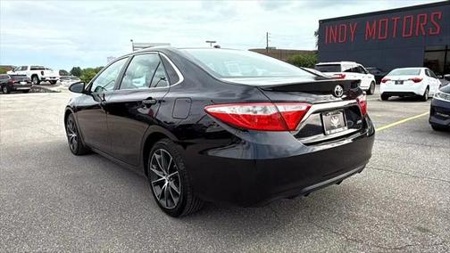 2016 Toyota Camry XLE