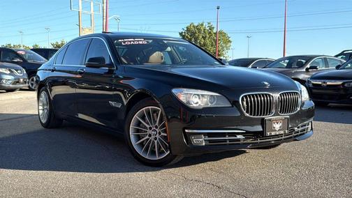 2013 BMW 750 Li xDrive