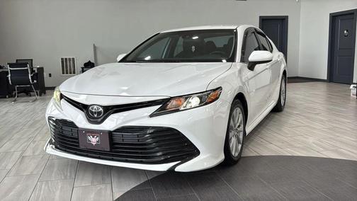 2019 Toyota Camry LE