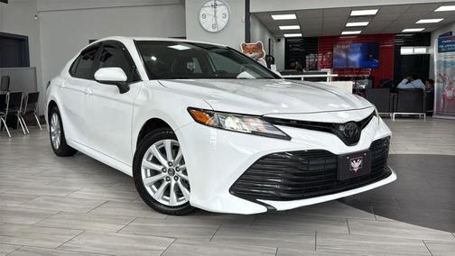 2019 Toyota Camry LE