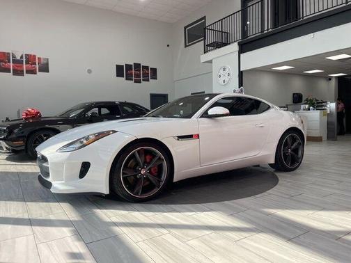 Photo 5 of 42 of 2015 Jaguar F-TYPE Base