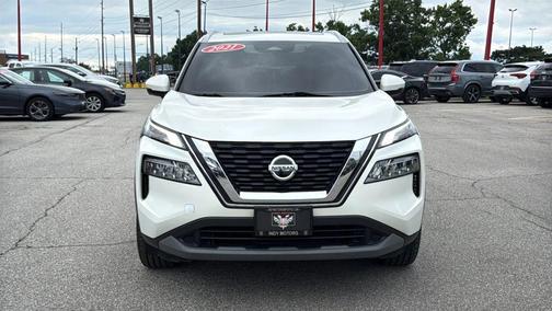 Pearl White Tricoat 2021 Nissan Rogue SV