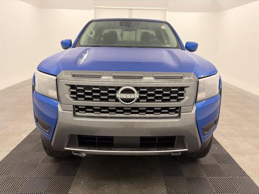 Bluestone Pearl 2027 Nissan Frontier SV