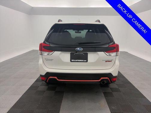 Crystal White Pearl 2023 Subaru Forester Sport