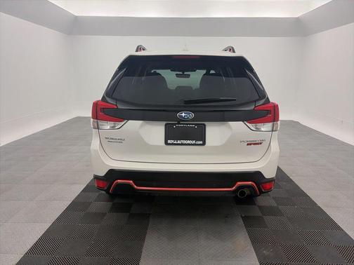 Crystal White Pearl 2023 Subaru Forester Sport
