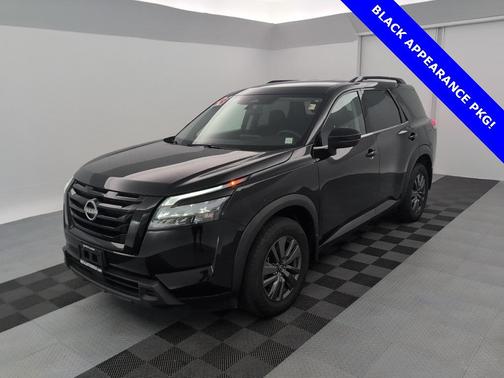 2024 Nissan Pathfinder SV 4WD