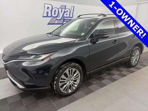 2022 Toyota Venza XLE