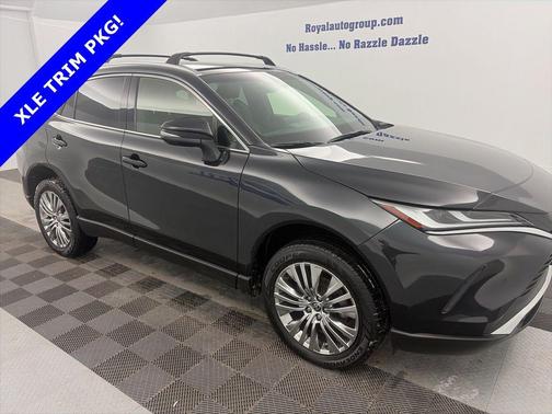 2022 Toyota Venza XLE