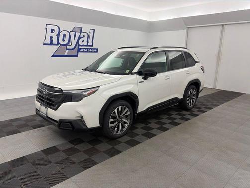Crystal White Pearl 2026 Subaru Forester Hybrid Touring