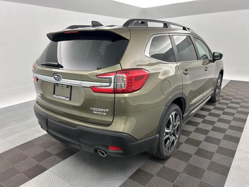 2025 Subaru Ascent Limited 7-Passenger