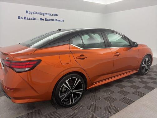 Monarch Orange Metallic/Super Black 2023 Nissan Sentra SR