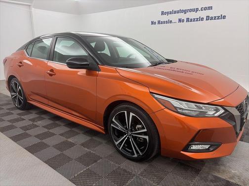 Monarch Orange Metallic/Super Black 2023 Nissan Sentra SR