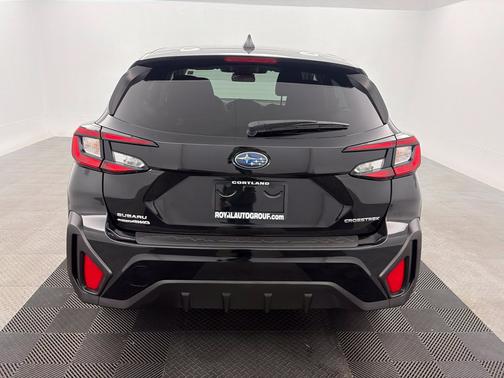 Crystal Black Silica 2024 Subaru Crosstrek Base