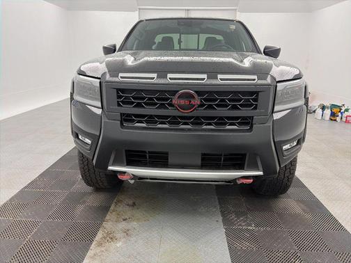 Super Black 2026 Nissan Frontier PRO-4X