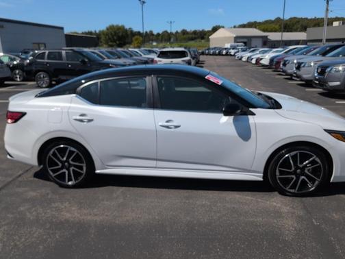 2024 Nissan Sentra SR