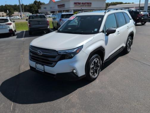2025 Subaru Forester Premium