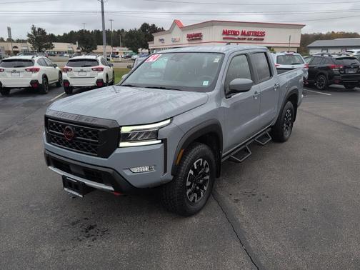 2024 Nissan Frontier PRO-4X