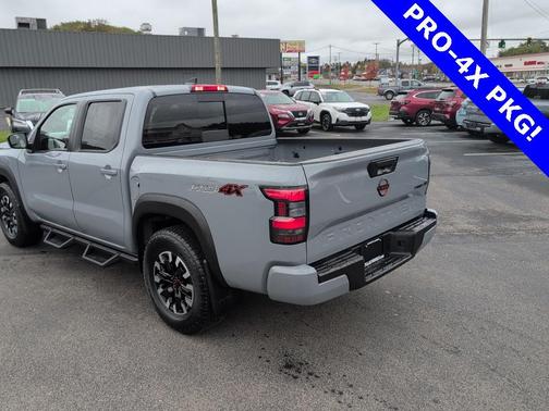 2024 Nissan Frontier PRO-4X