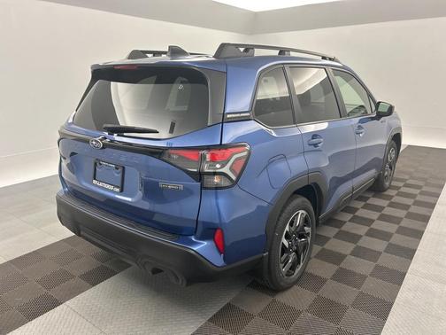 2025 Subaru Forester Hybrid Premium