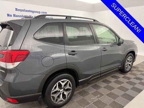 Magnetite Gray Metallic 2020 Subaru Forester Premium