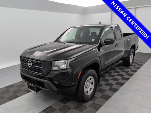 2023 Nissan Frontier S