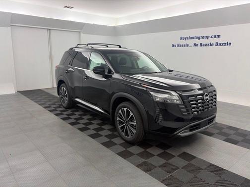 Super Black 2026 Nissan Pathfinder Platinum