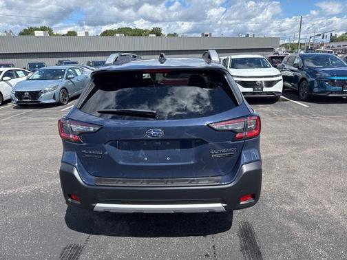 2025 Subaru Outback Touring XT