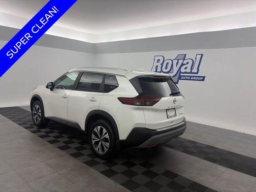 Pearl White Tricoat 2023 Nissan Rogue SV