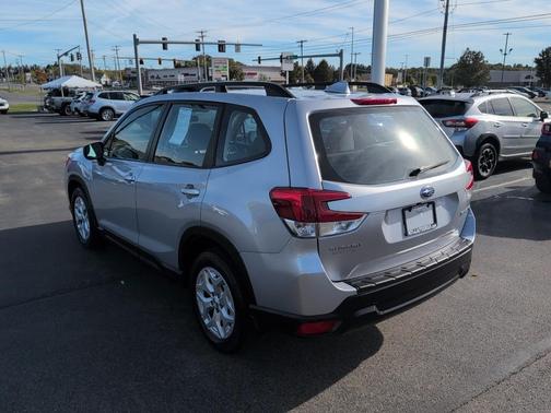 2021 Subaru Forester Base