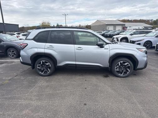2025 Subaru Forester Hybrid Premium